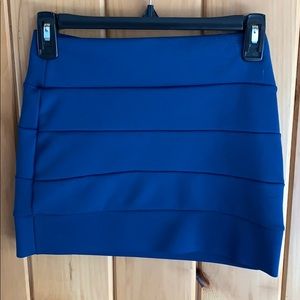 Women’s Size small Bodycon style skirt